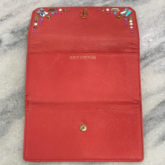 Juicy Couture Coral Wallet - Picture 5 of 5